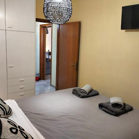 Helens Apartment Толон Экстерьер фото