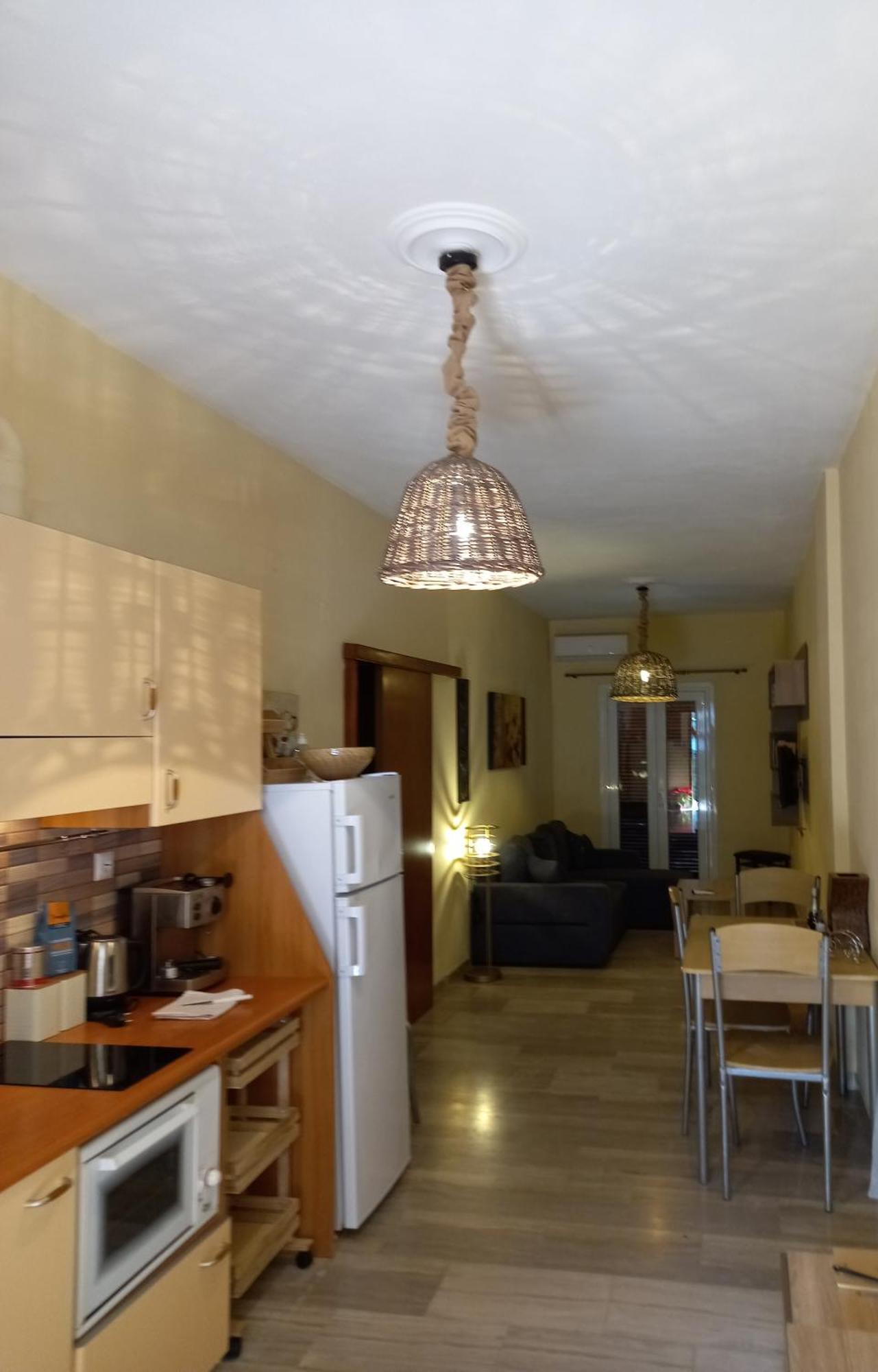 Helens Apartment Толон Экстерьер фото